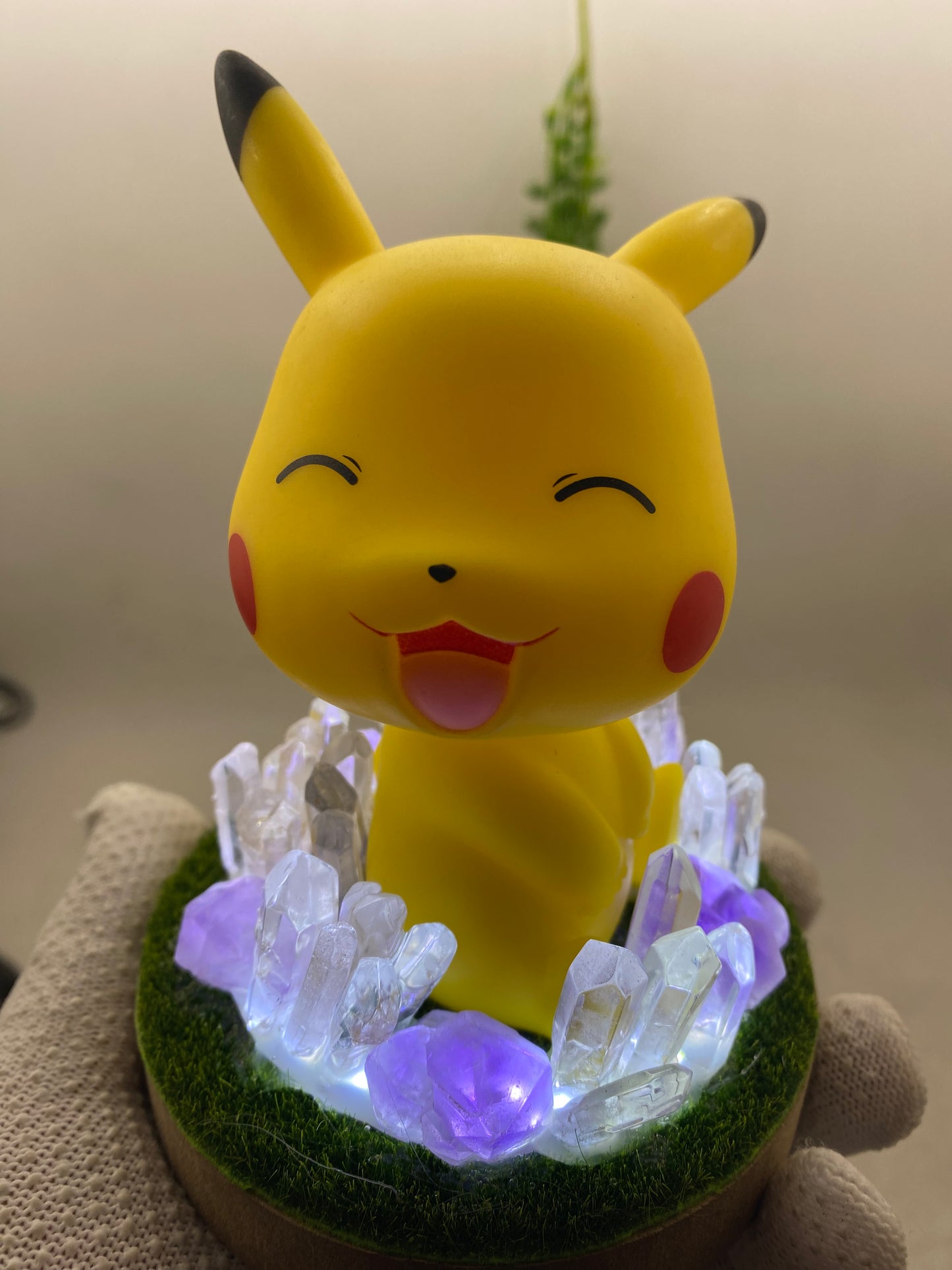 SO NICE PIKAQIU CRYSTAL LAMP
